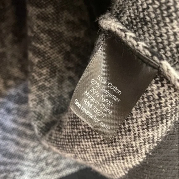 Simply Vera / VeraWang Cardigan - Picture 2 of 4